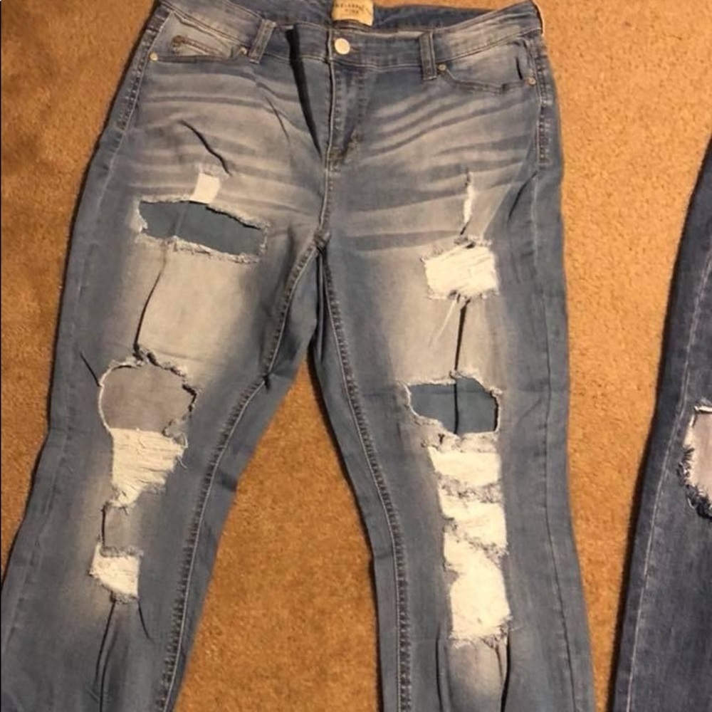 Jeans